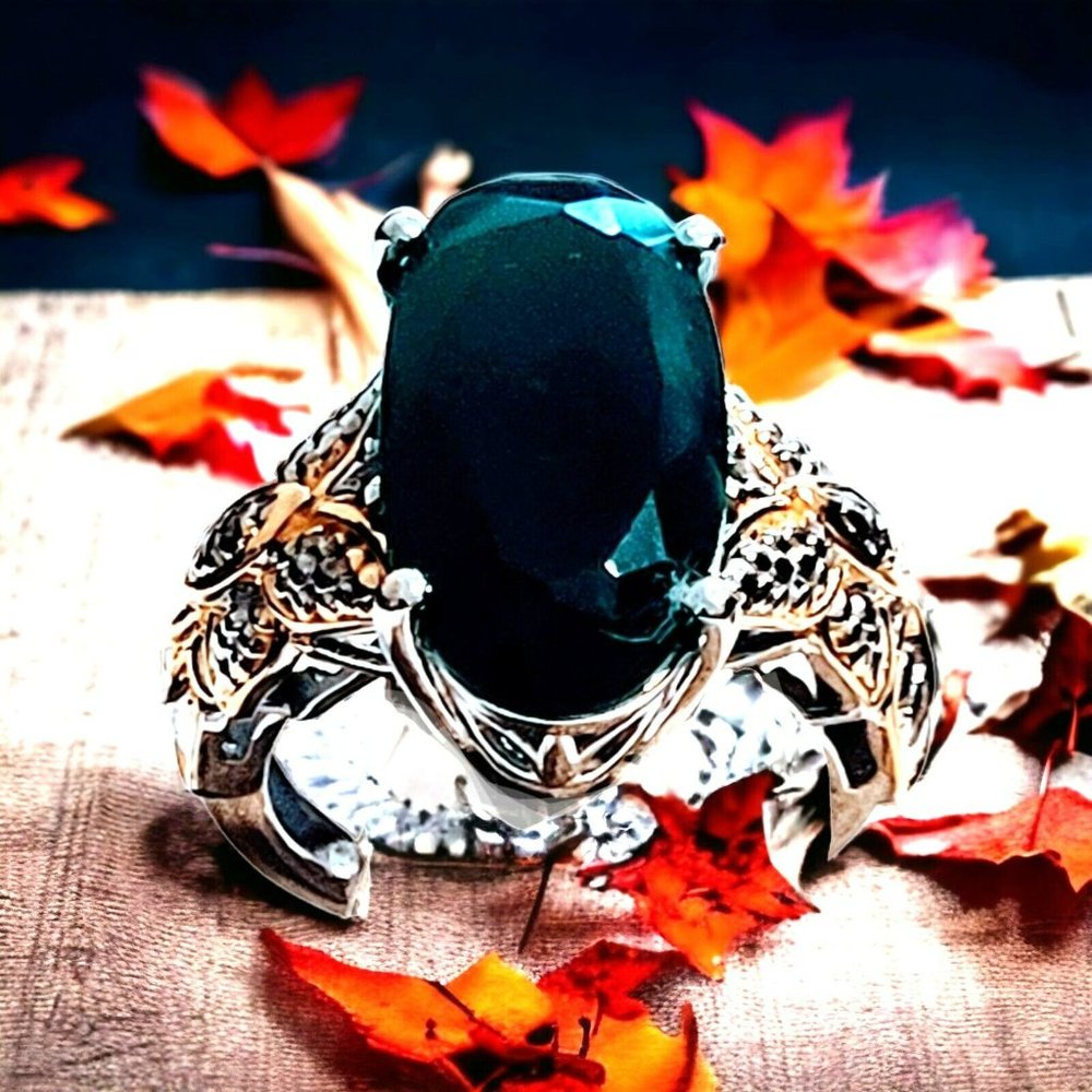 Karis Verde Faceted Onyx Ring 18K Platinum Bond 7.85 ctw Size 6 Women Gift Srg19